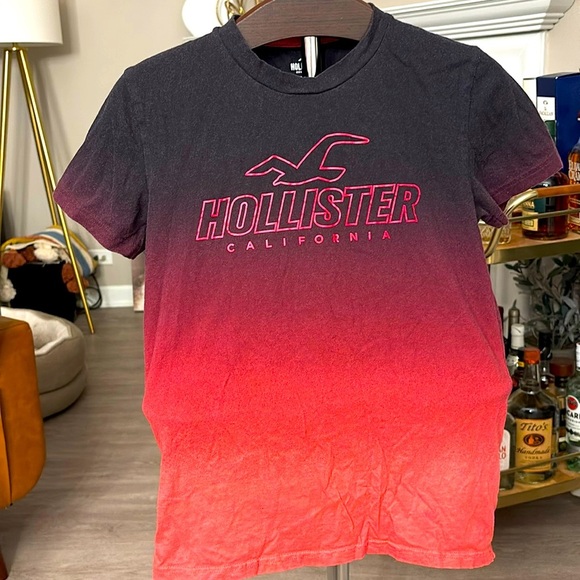 Men’s Hollister XS Logo T-shirt - Picture 1 of 2